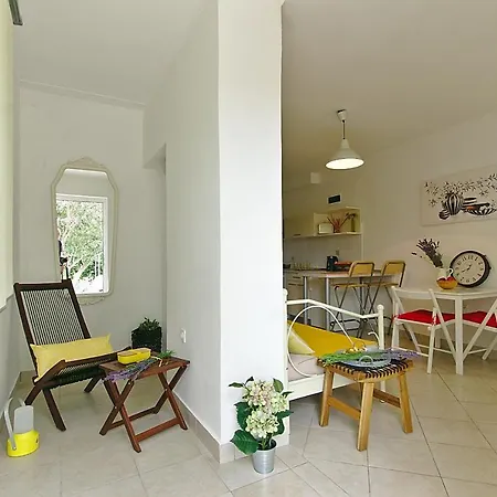 Luca Apartment *