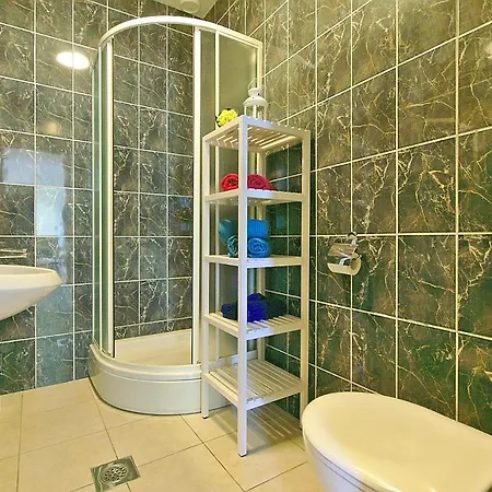 Luca Apartment Novi Vinodolski